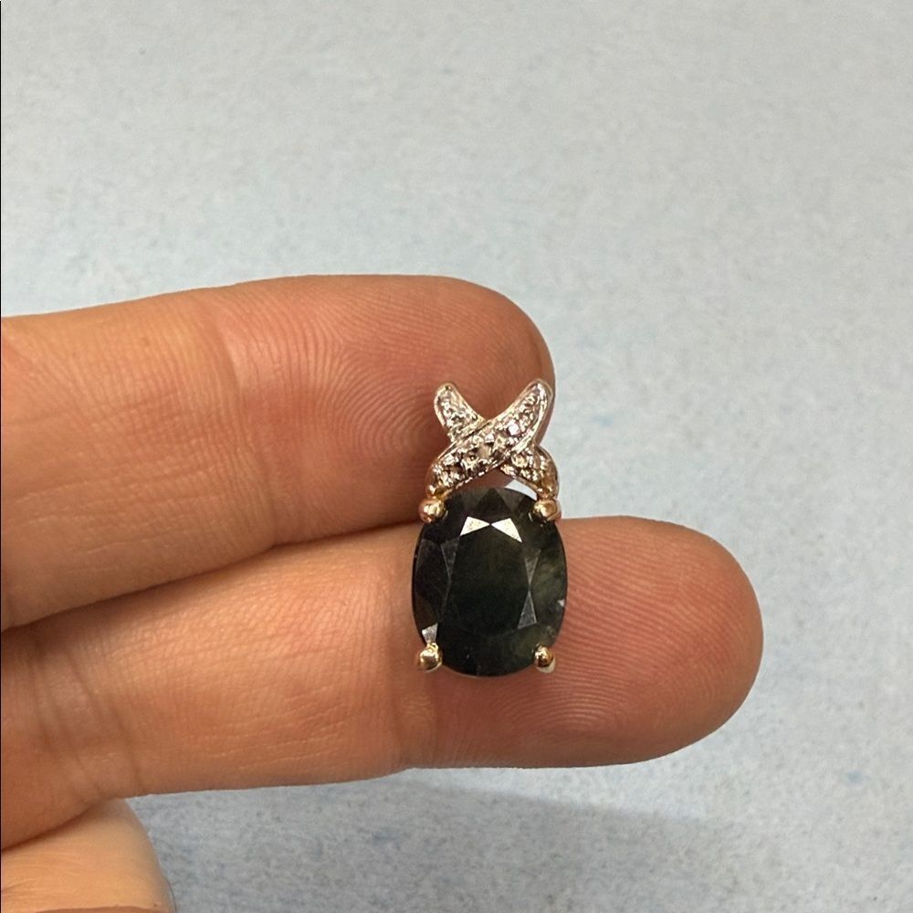Elegant Sterling Silver 925 Gold tone Pendant